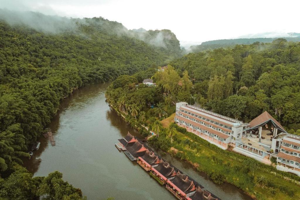 River Kwai Village Hotel Ban Kaeng Raboet Esterno foto