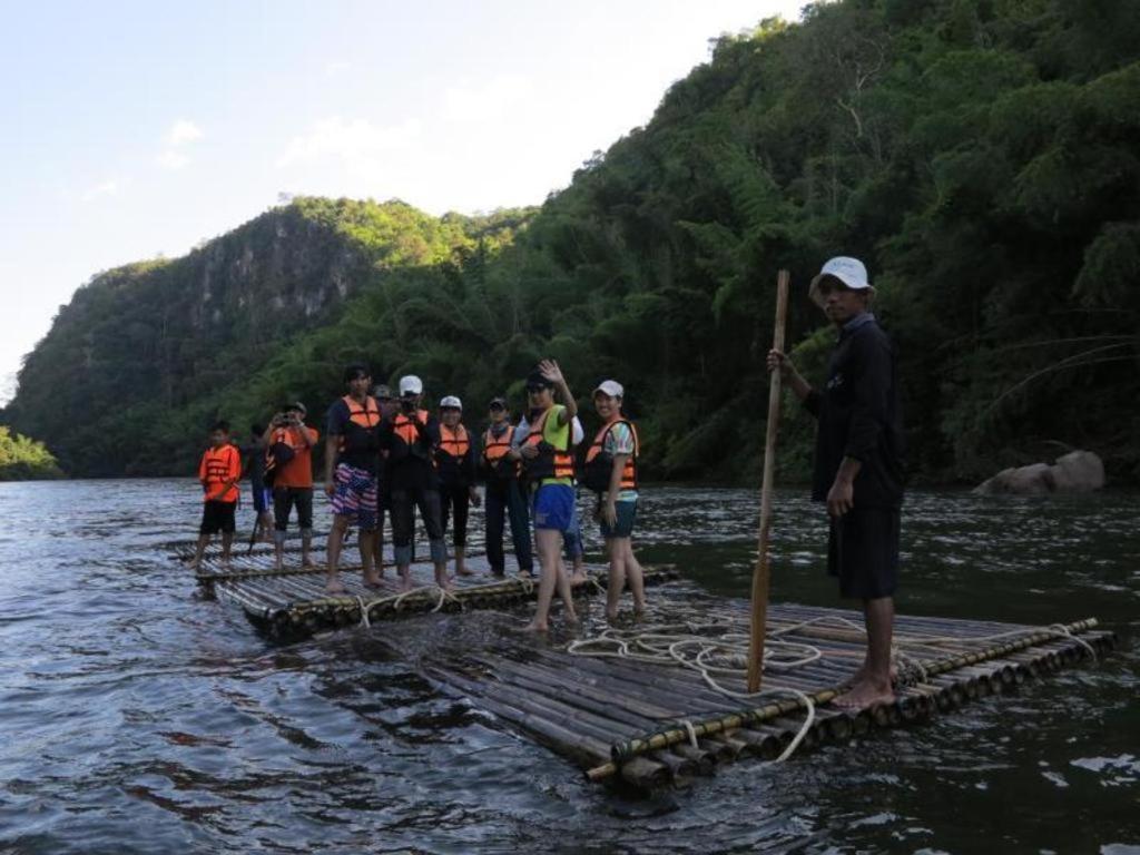 River Kwai Village Hotel Ban Kaeng Raboet Esterno foto