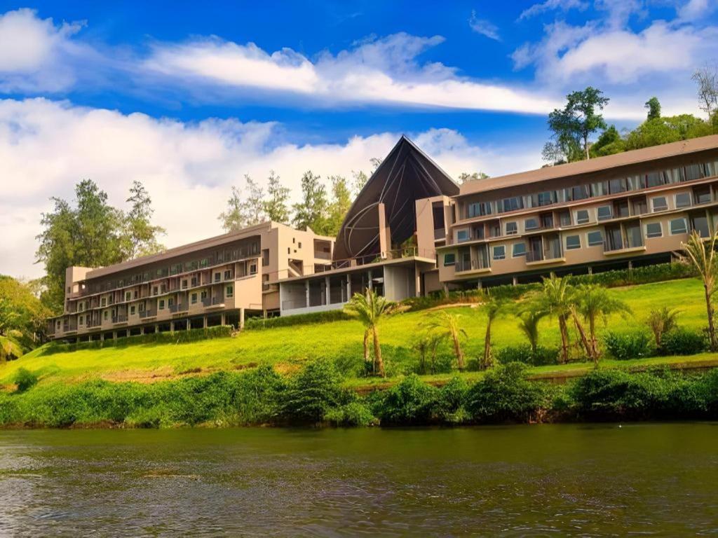 River Kwai Village Hotel Ban Kaeng Raboet Esterno foto