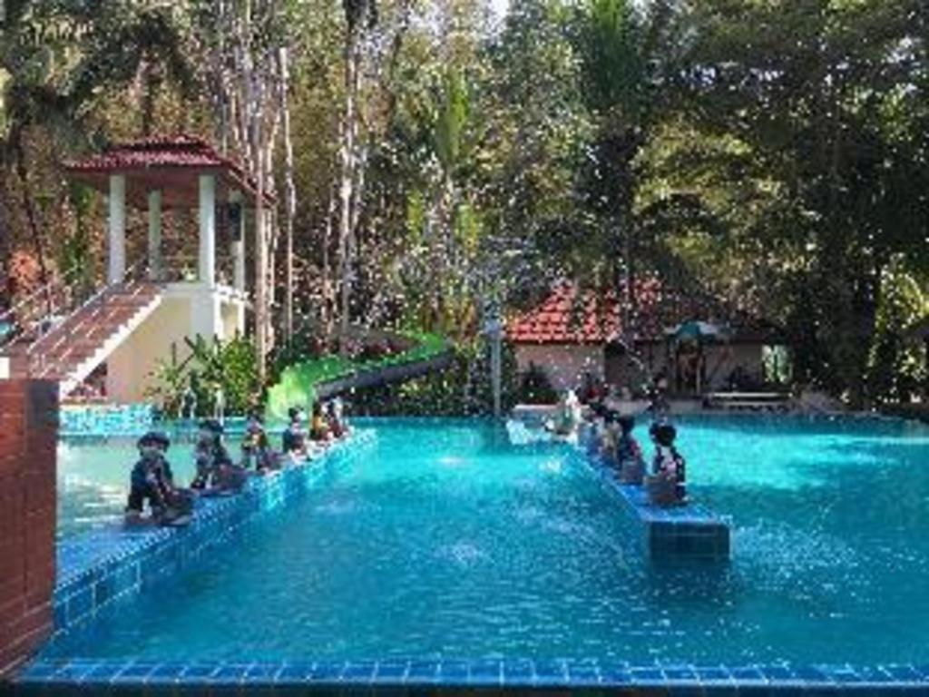 River Kwai Village Hotel Ban Kaeng Raboet Esterno foto